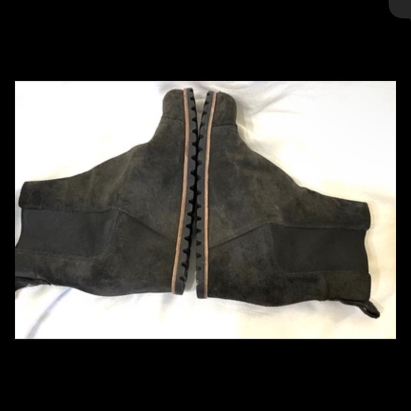 UGG Pax Chelsea Waterproof Leather Wedge Boots Size 9 Charcoal Gray 1095136 - Picture 9 of 14